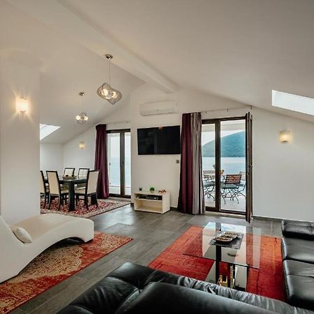 Apartments Joy 헤르섹 외부 사진