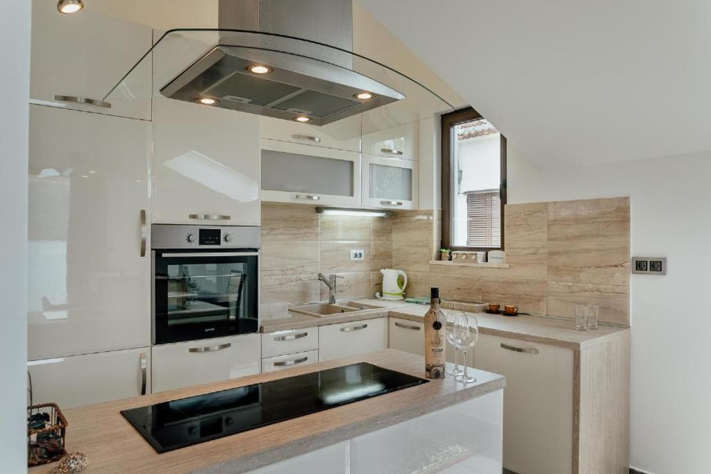 Apartments Joy 헤르섹 외부 사진