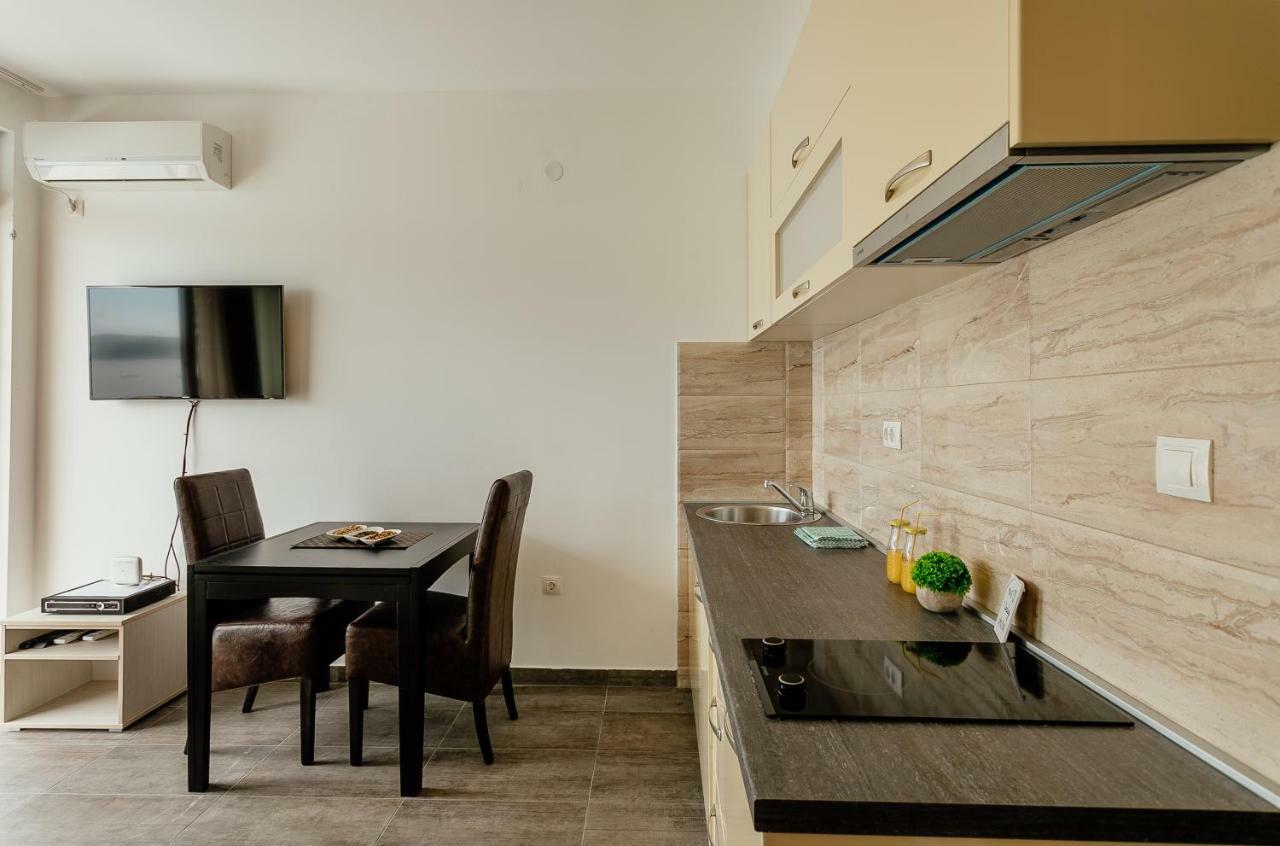 Apartments Joy 헤르섹 외부 사진