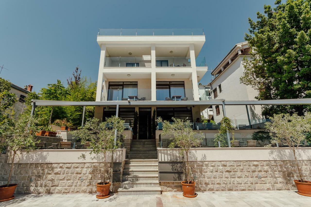 Apartments Joy 헤르섹 외부 사진